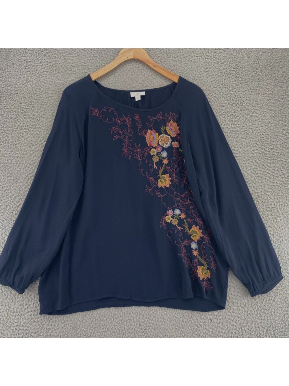 J Jill Top Women Large Navy Floral Embroidered Long Raglan Sleeve Tunic Blouse
